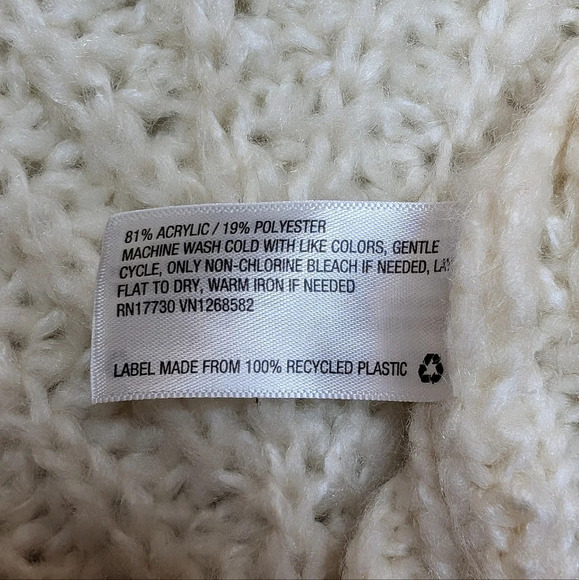 Universal Threads Long Knit Ivory Cream Open Front Fuzzy Cardigan Women Small - Picture 4 of 6